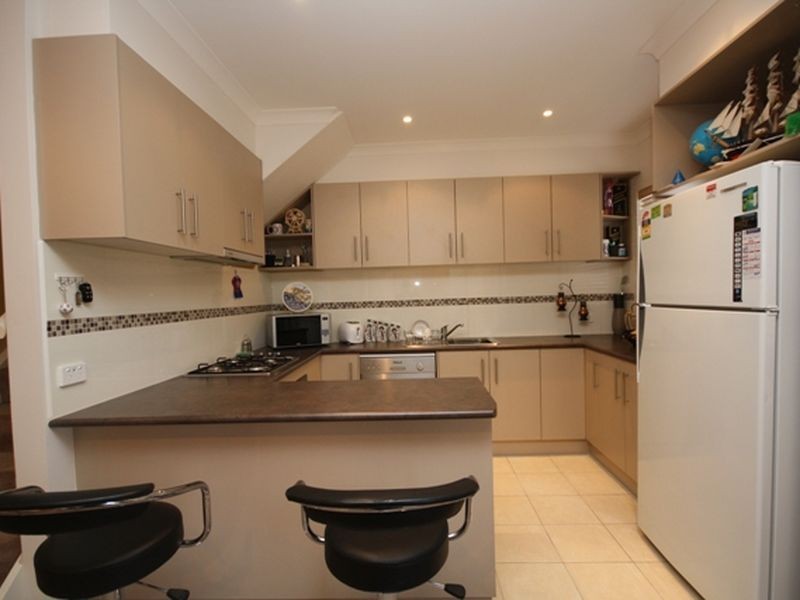 8/42 Liege Avenue, Noble Park VIC 3174