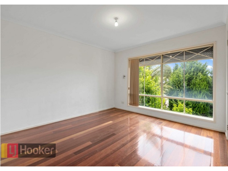 9 Perri Raso Rise, Rowville VIC 3178