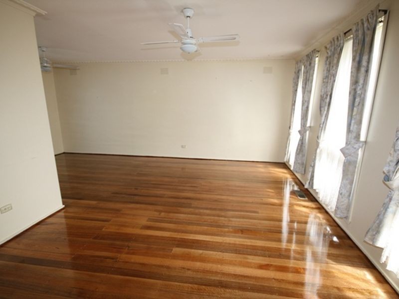 32 Glassford Avenue, Springvale South VIC 3172