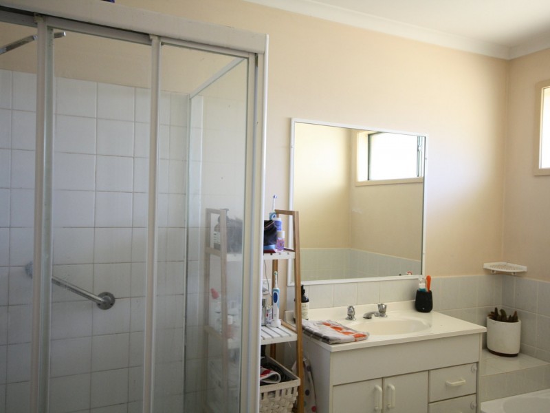 2/132 Police Road, Springvale VIC 3171