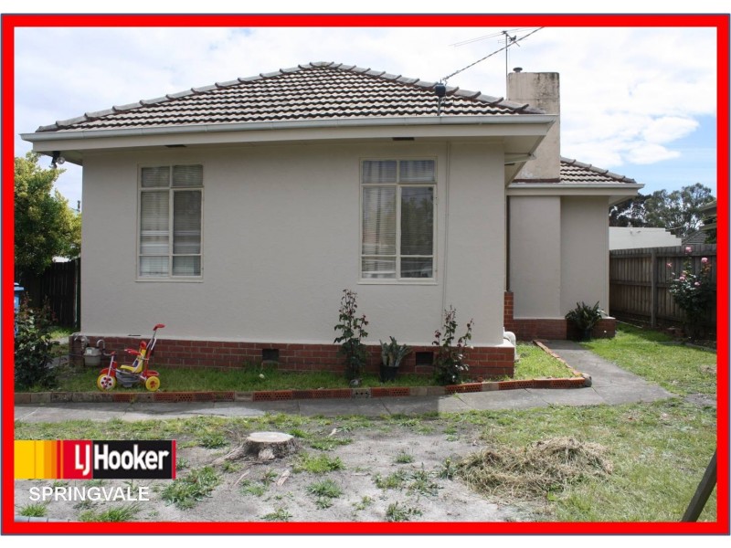 42 Union Grove, Springvale VIC 3171