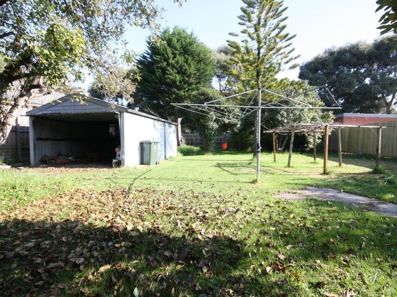 41 LEBANON CRESCENT, Mulgrave VIC 3170