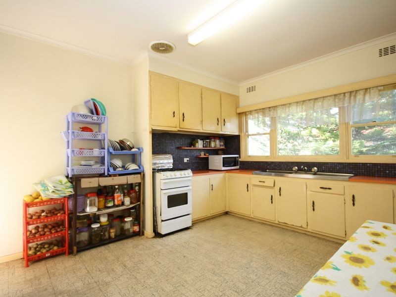41 LEBANON CRESCENT, Mulgrave VIC 3170