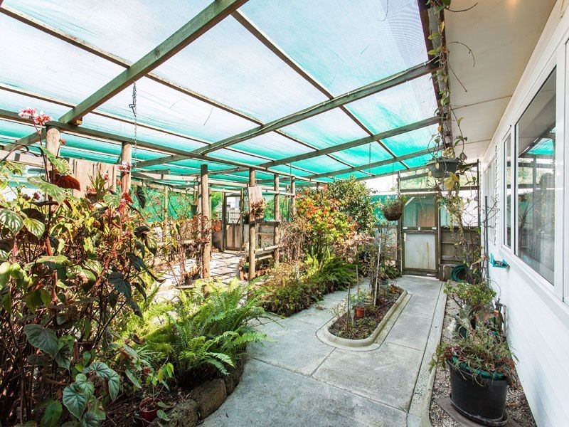 53 Goodwood Dr, Springvale VIC 3171