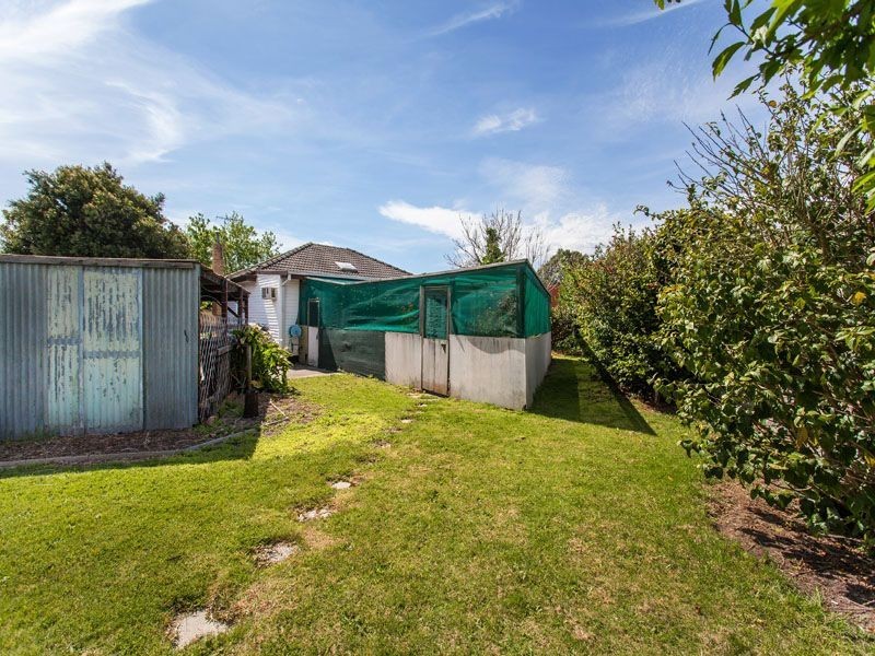 53 Goodwood Dr, Springvale VIC 3171