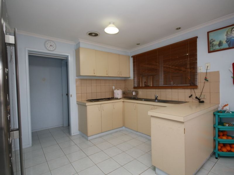 40 Chapel Road, Keysborough VIC 3173