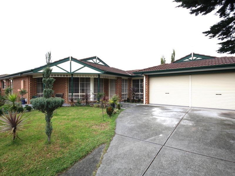 2 CEDAR COURT, Oakleigh South VIC 3167