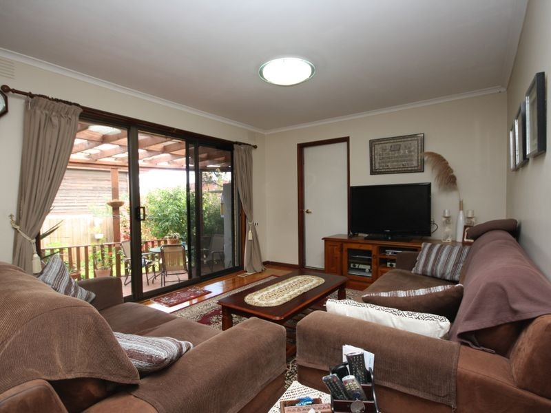 2 Chisholm Court, Springvale South VIC 3172