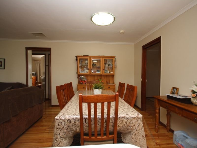 2 Chisholm Court, Springvale South VIC 3172