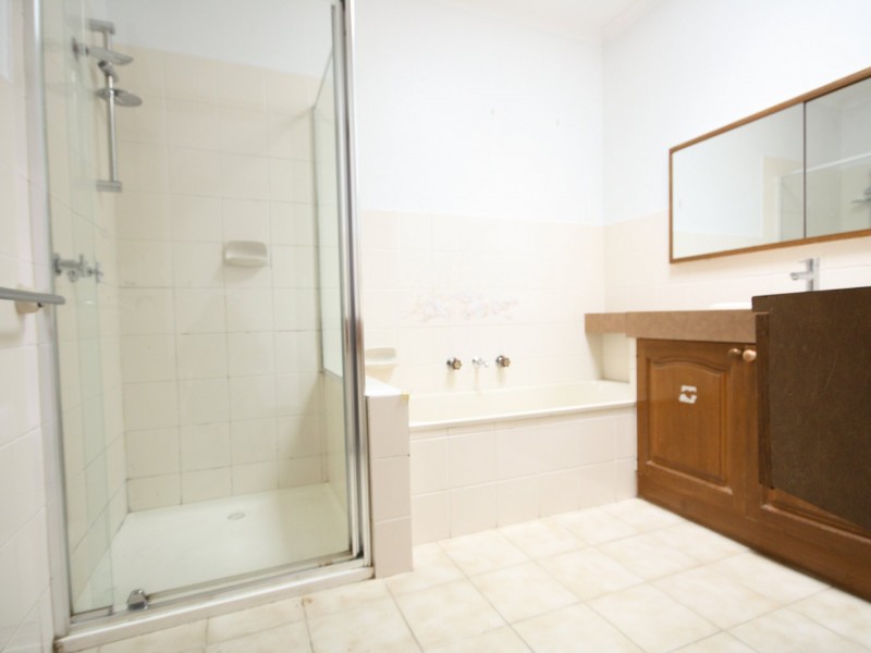 22 St Johns Avenue, Springvale VIC 3171