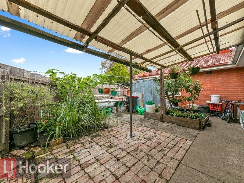 2/24-28 Yarraman Rd, Noble Park VIC 3174