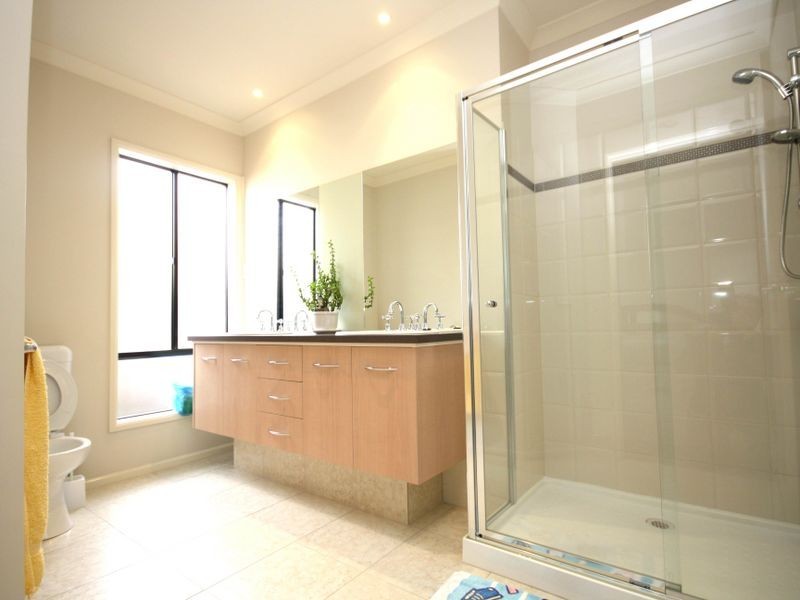 47 GOODWOOD DRIVE, Springvale VIC 3171