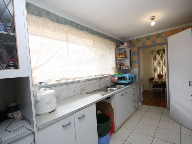 19 WALNUT CRESCENT, Noble Park VIC 3174