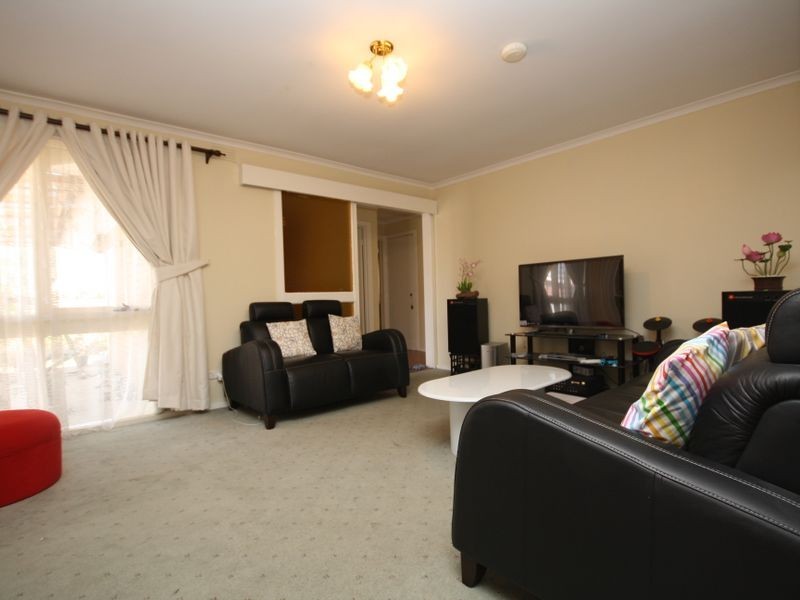 10 Miranda Close, Clayton South VIC 3169