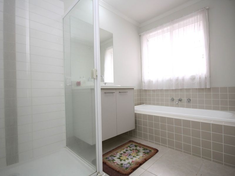 9 Wisteria Place, Springvale South VIC 3172