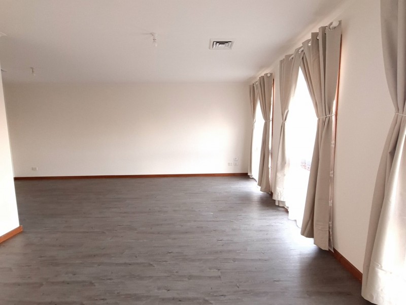 25 Sunnyvale Crescent, Keysborough VIC 3173