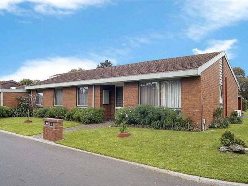 3 Oakwood Drive, Keysborough VIC 3173