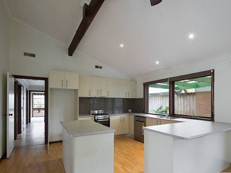 3 Oakwood Drive, Keysborough VIC 3173