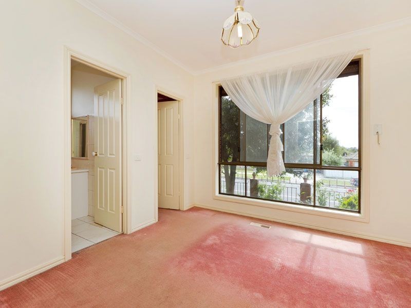 60 CORAL DRIVE, Hampton Park VIC 3976