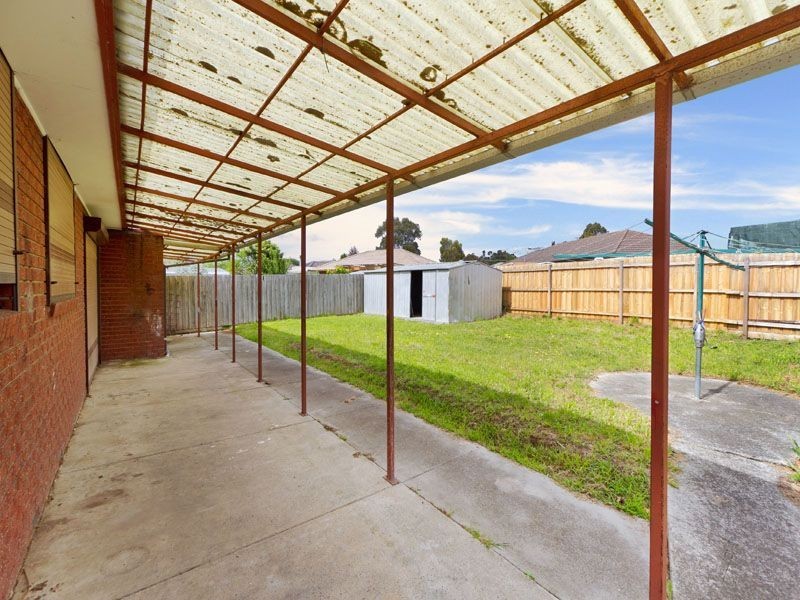 60 CORAL DRIVE, Hampton Park VIC 3976