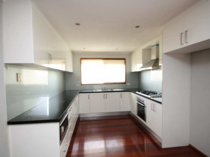 7 Elder Close, Hallam VIC 3803