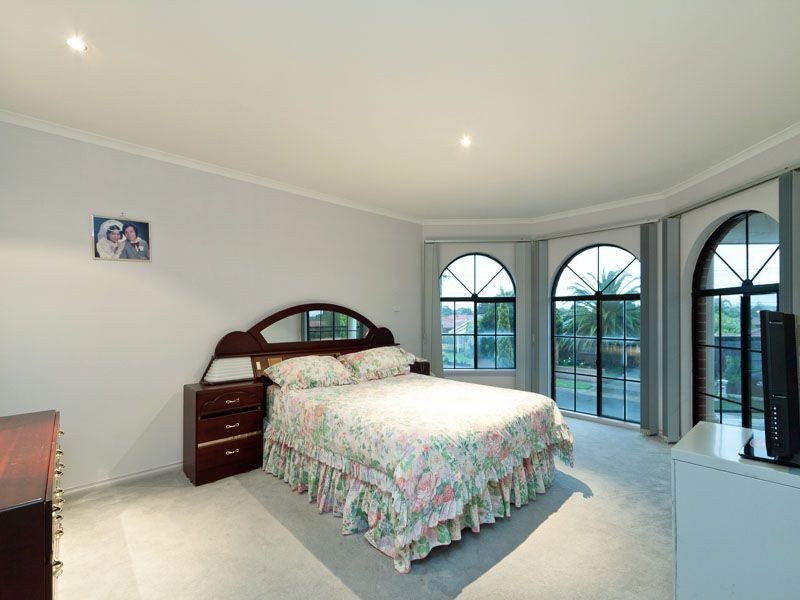 40 HENDERSON ROAD, Keysborough VIC 3173