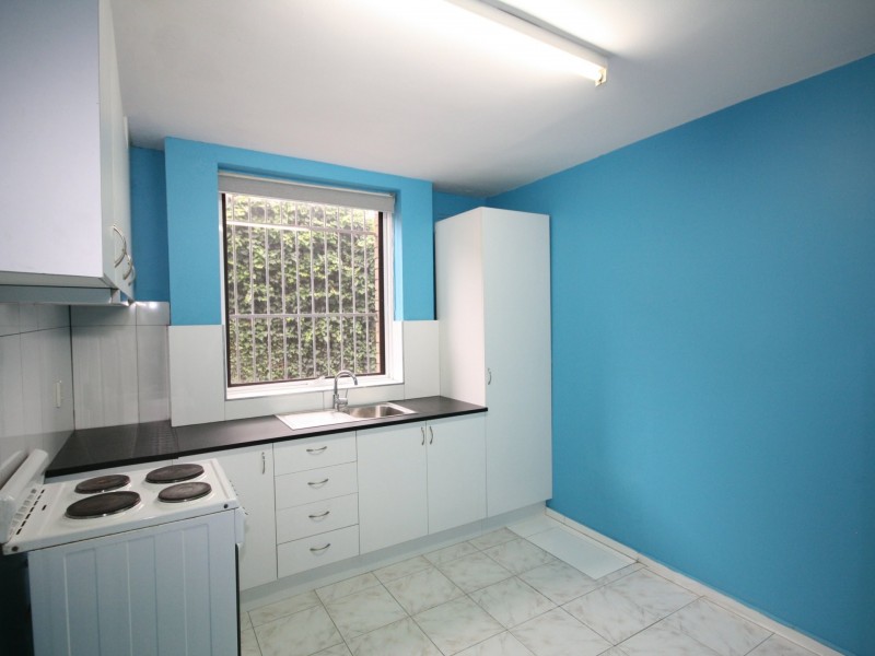 3/6 St James Avenue, Springvale VIC 3171