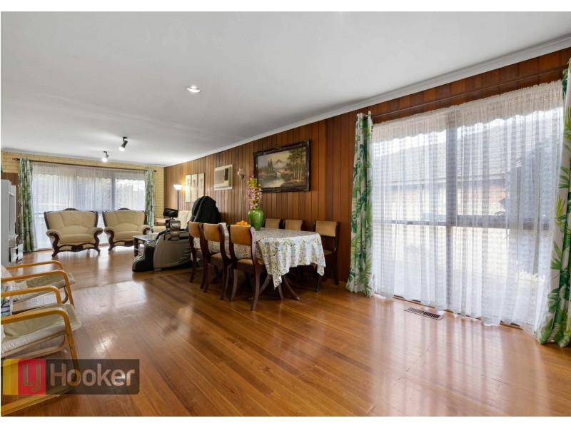 6 Bundeena avenue, Keysborough VIC 3173