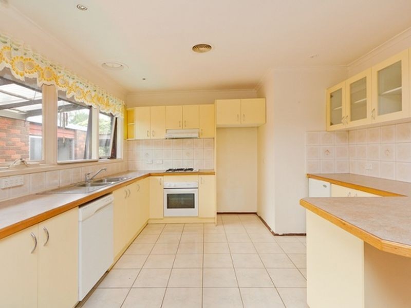 50 Laurel Avenue, Doveton VIC 3177