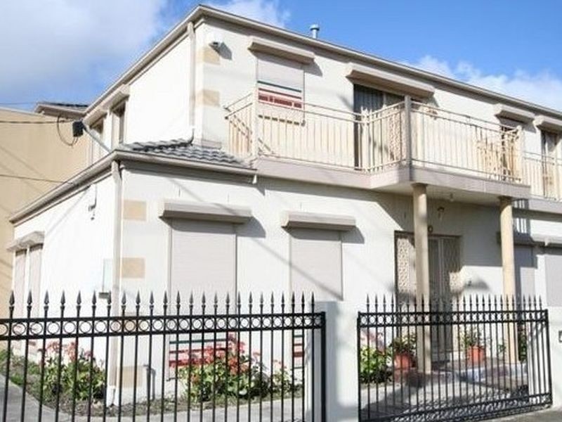 2/60 Windsor Avenue, Springvale VIC 3171