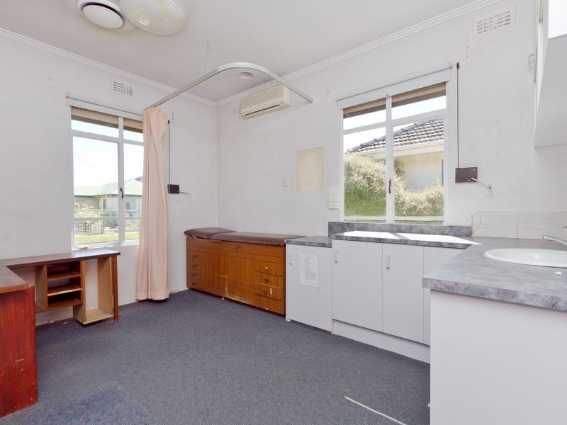 51 UNION GROVE, Springvale VIC 3171