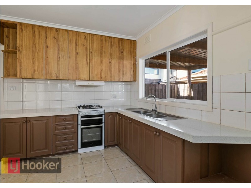 1/14 RUTHERGLEN STREET, Noble Park VIC 3174