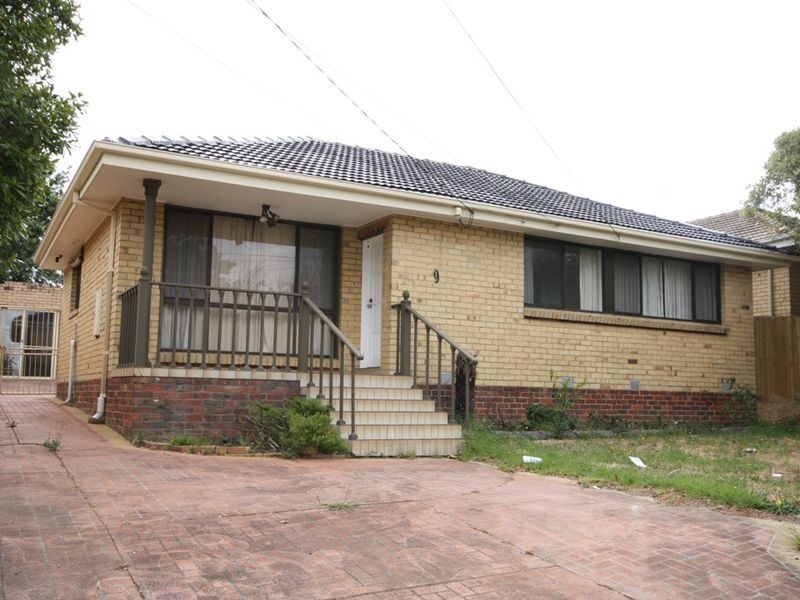 9 Elmhurst Street, Noble Park North VIC 3174
