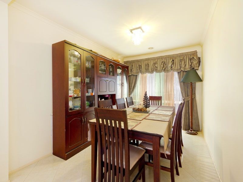 2 Leons Road, Springvale South VIC 3172