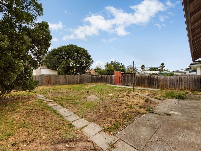 76 Boyd St, Dandenong North VIC 3175