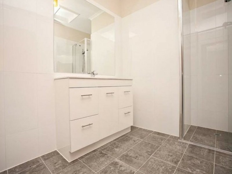 1/9 Kelvin Grove, Springvale VIC 3171