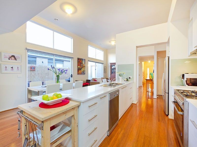 15 Cottongum Avenue, Keysborough VIC 3173