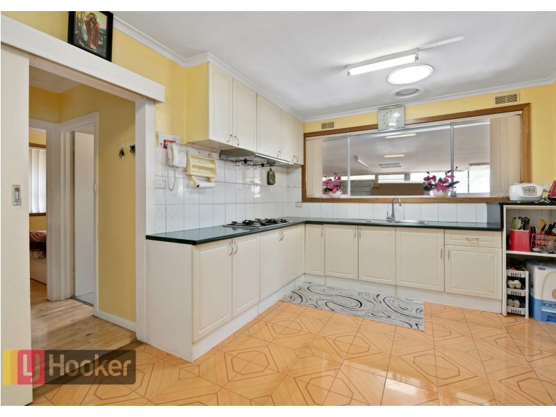 13 Garnsworthy Street, Springvale VIC 3171