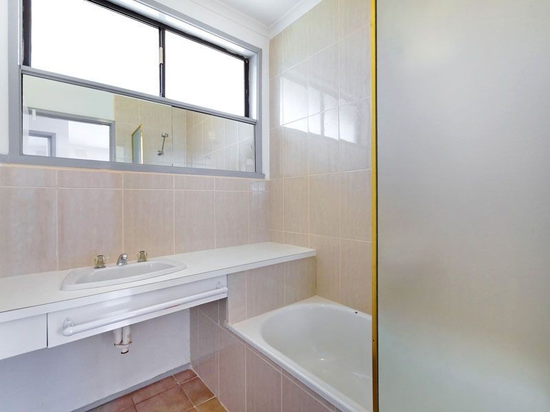 17 Silverdale Court, Springvale South VIC 3172