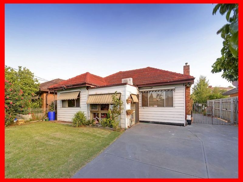 22 Ireland Road, Clayton South VIC 3169