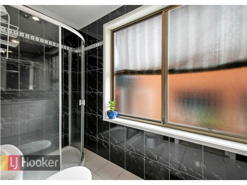 16 Joyce Street, Springvale VIC 3171