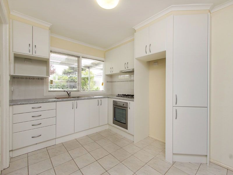 5 RICHARD STREET, Springvale South VIC 3172