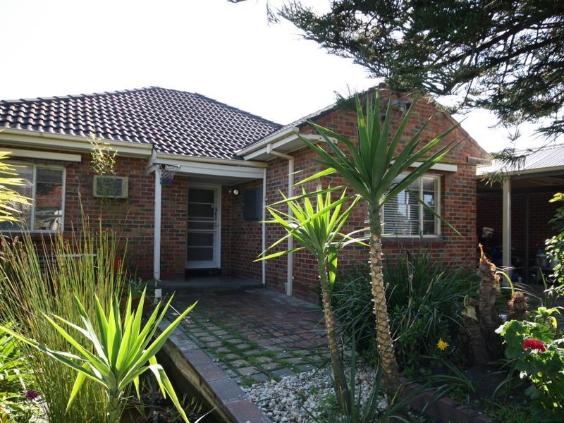 1/30 LEWIS STREET, Springvale VIC 3171