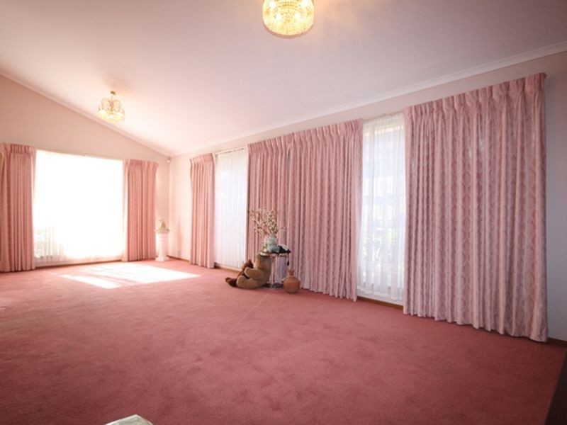 56 View Road, Springvale VIC 3171