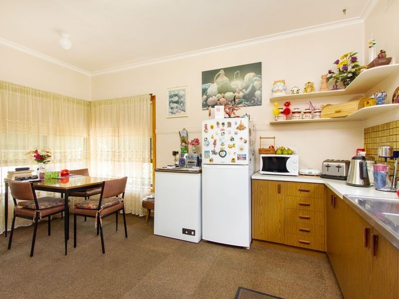 41 VICTORIA  AVENUE, Springvale VIC 3171