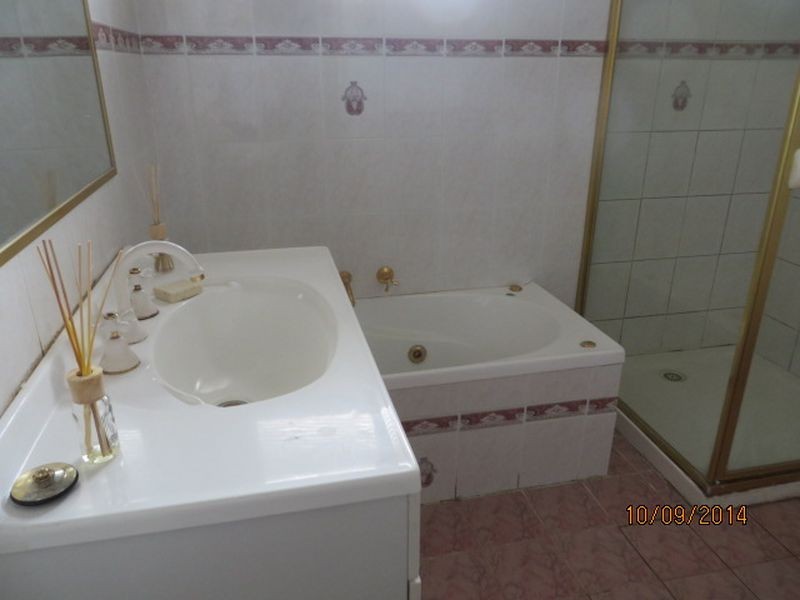 12 Kallista Road, Springvale VIC 3171