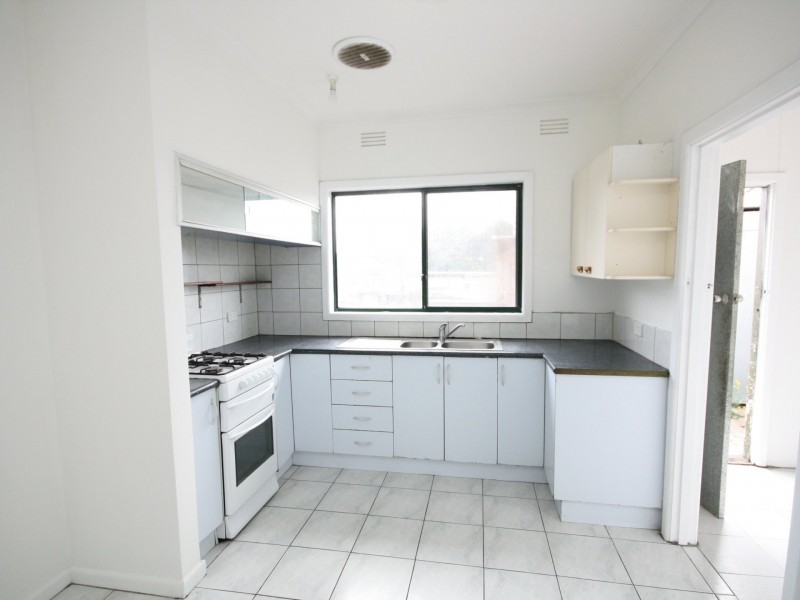 43 Moncur Avenue, Springvale VIC 3171