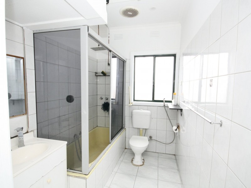 43 Moncur Avenue, Springvale VIC 3171