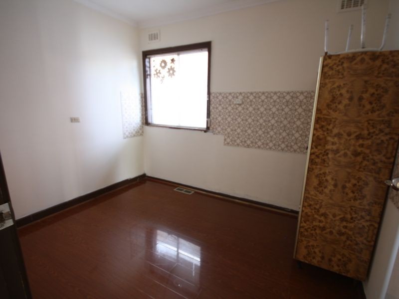 27 Windsor Avenue, Springvale VIC 3171