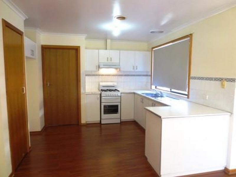 2/112 Regent Avenue, Springvale VIC 3171